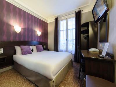 Victor Masse Hotel