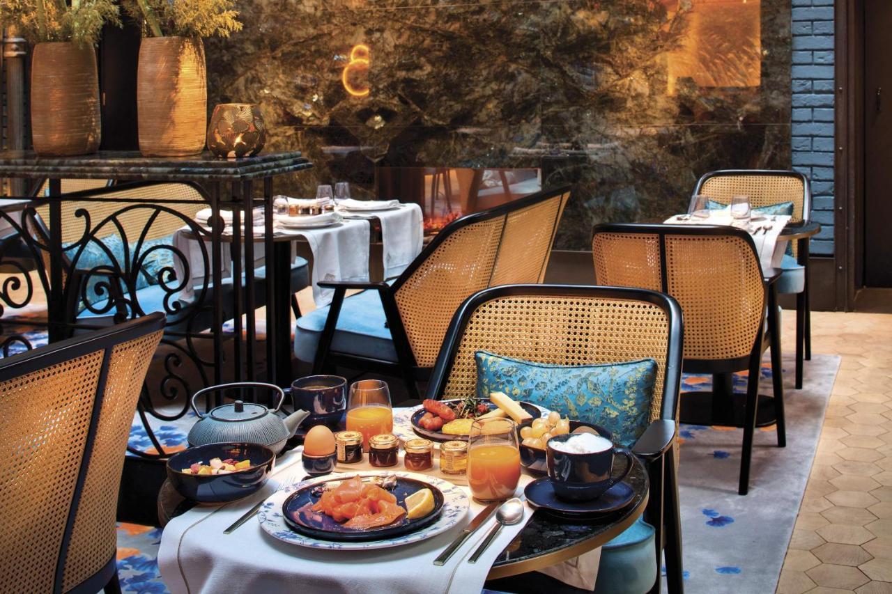 Hotel La Demeure Montaigne Paris