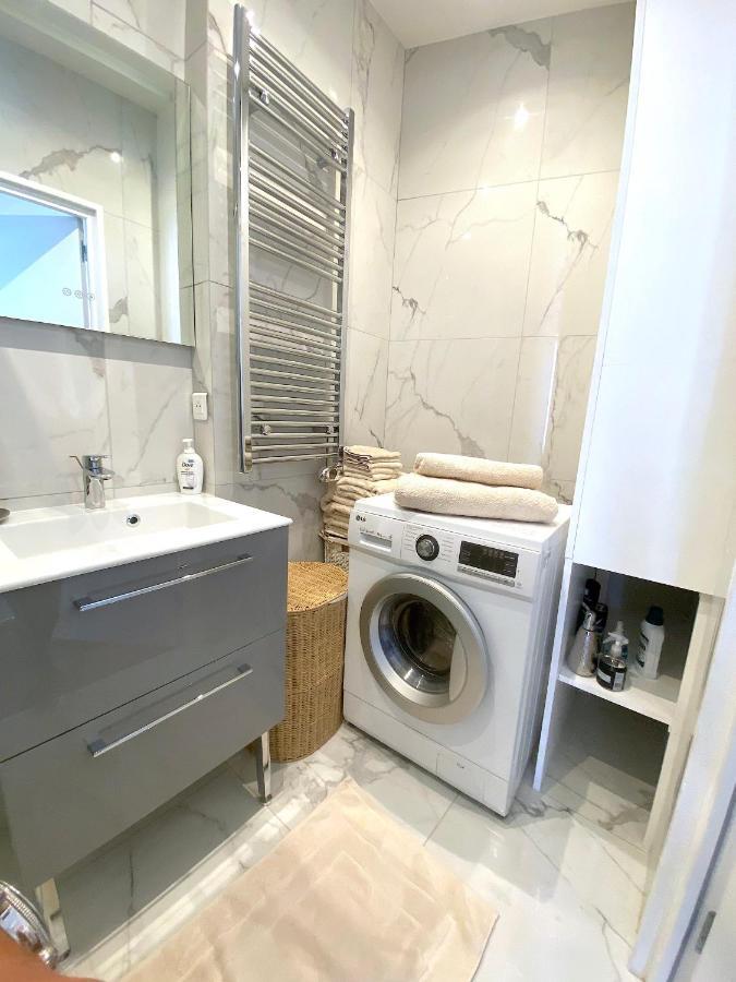 Passy Apartment *