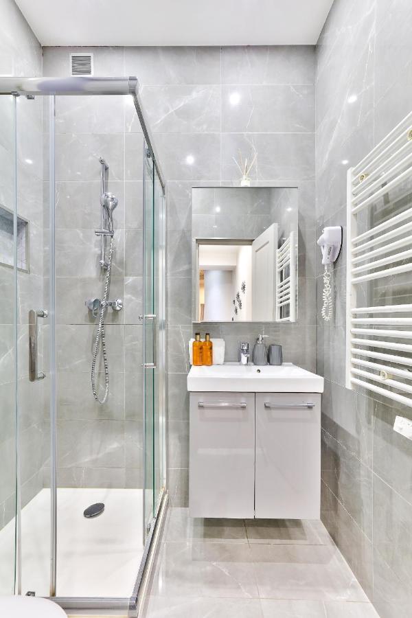 57-luxury Parisien Sebastopol 1