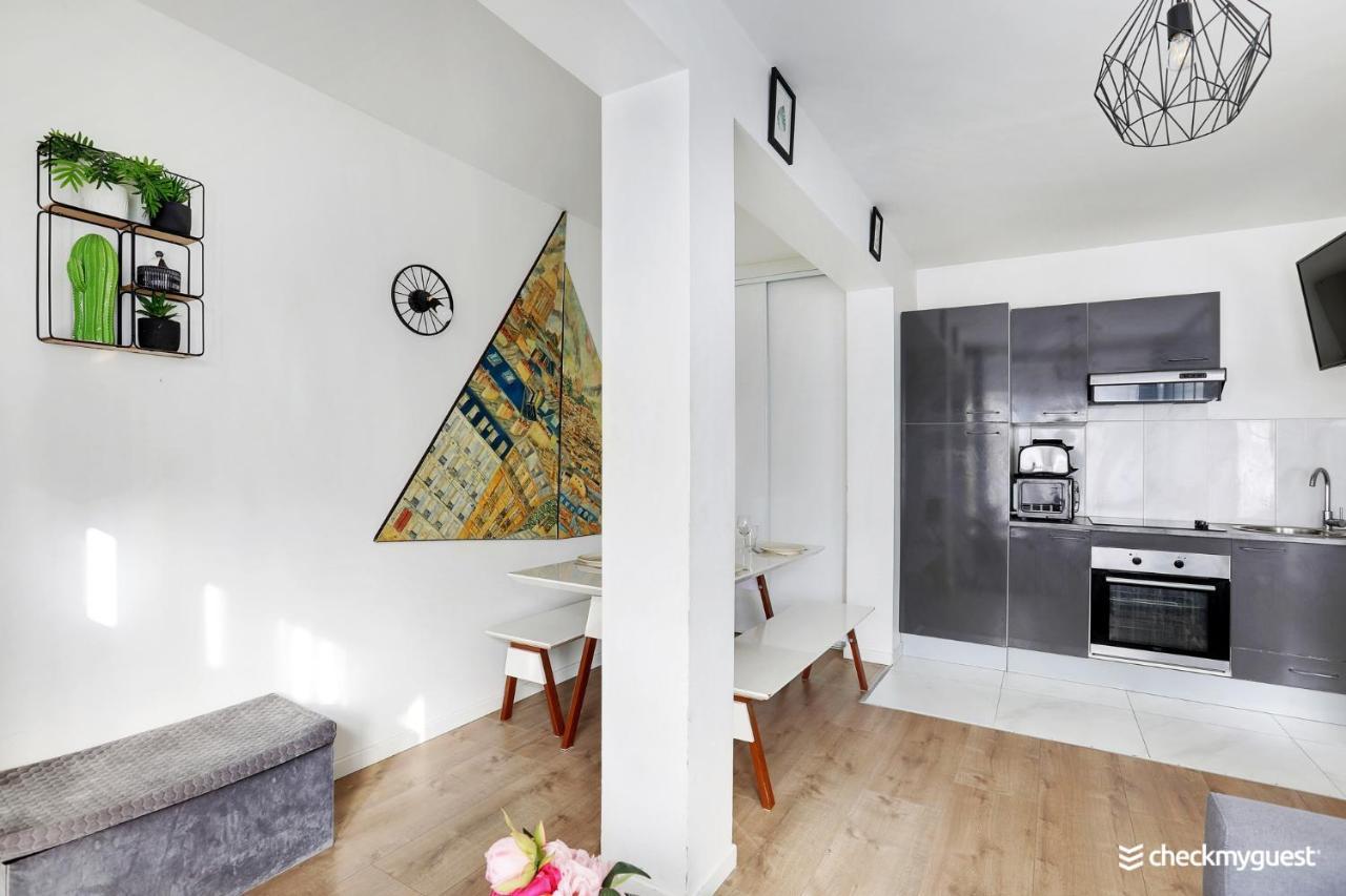 Cmg Sacre Coeur Eugene Carriere Apartment *