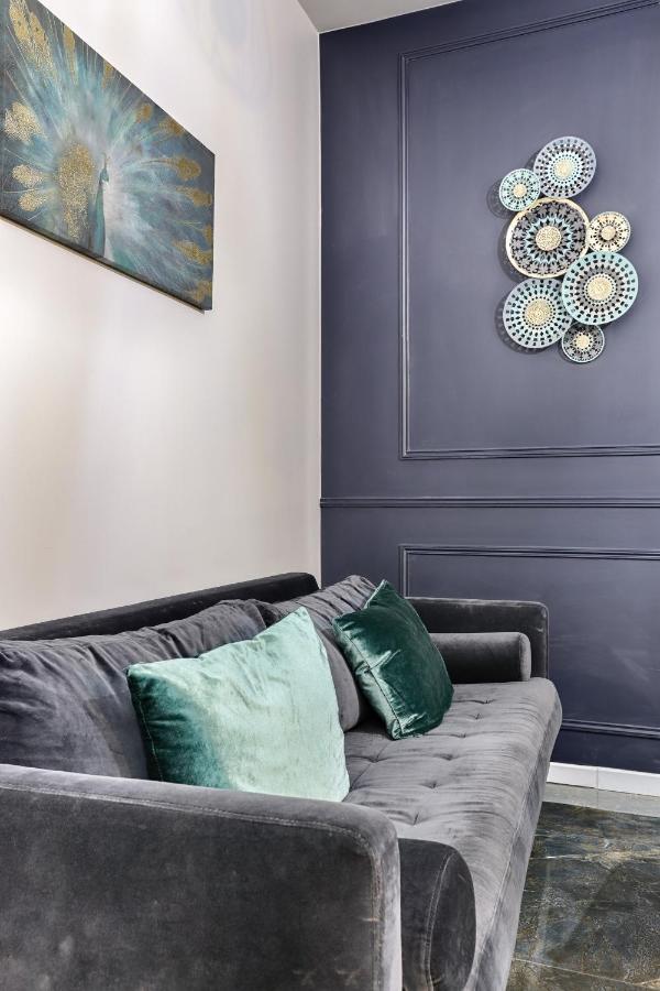 Amazing Luxury Triplex 3br/8p - Arc De Triomphe Apartment