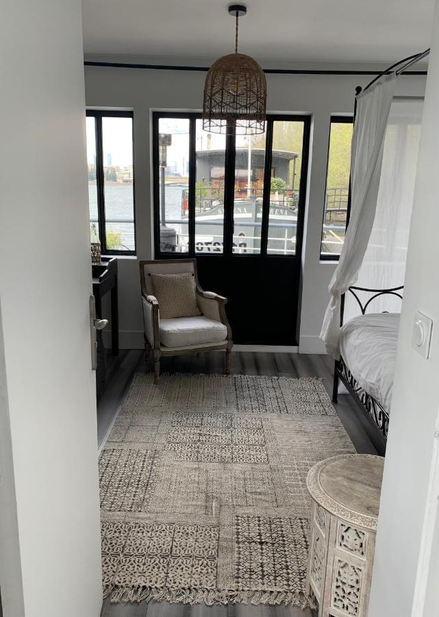 Loft Sur L'eau Avec Parking Apartment *