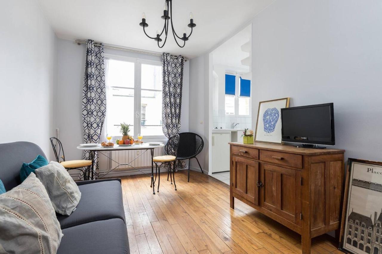 Apartment Marais - Place Des Vosges *