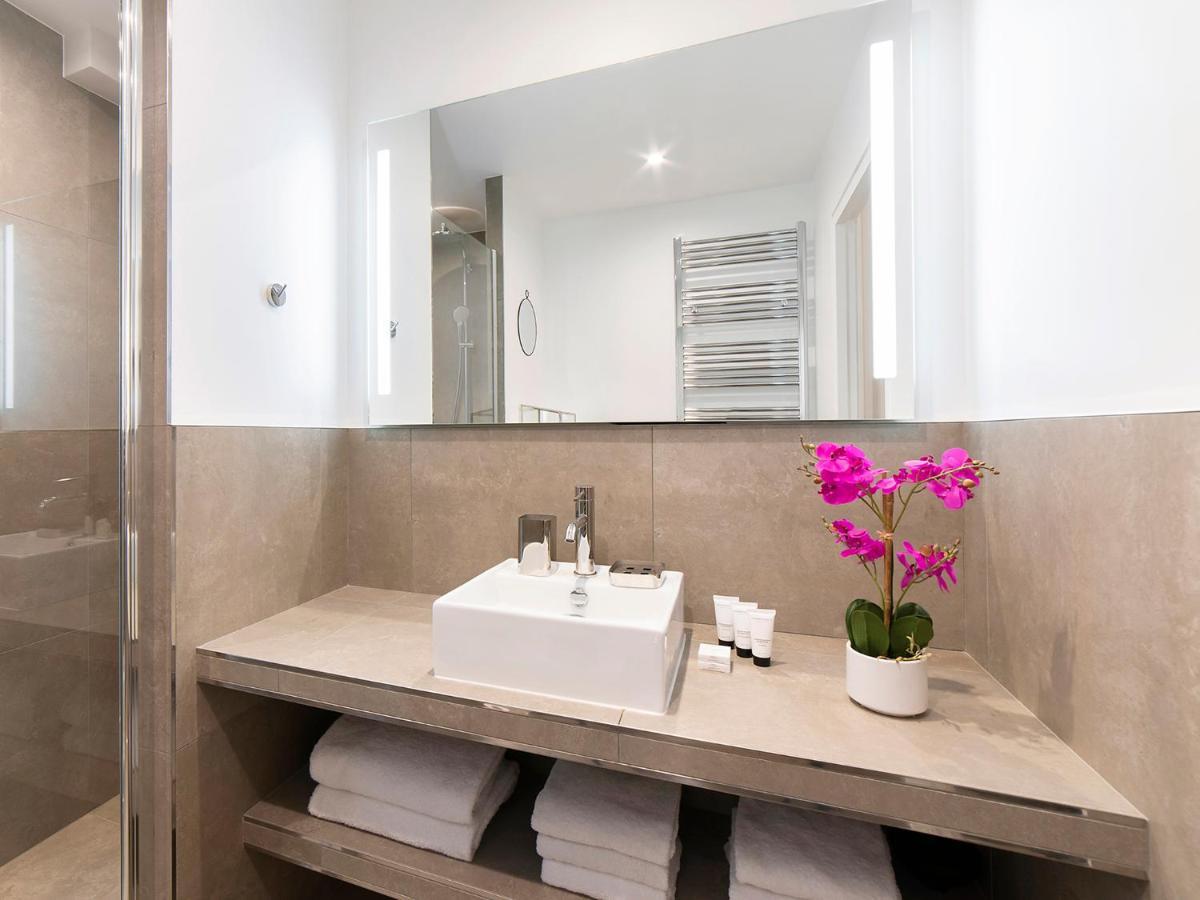 Livinparis - Luxury 2 Bedrooms Centre Pompidou Apartment Paris
