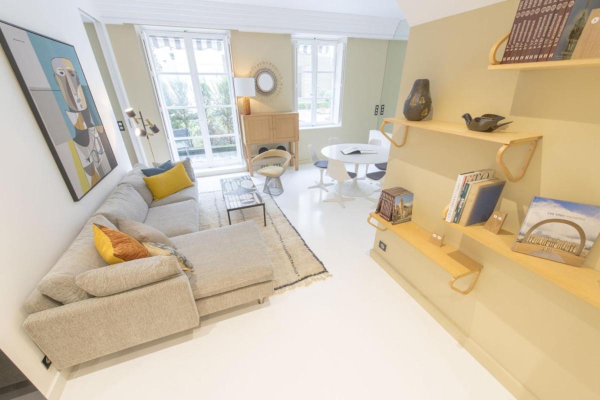 Narcisse Apartment Paris