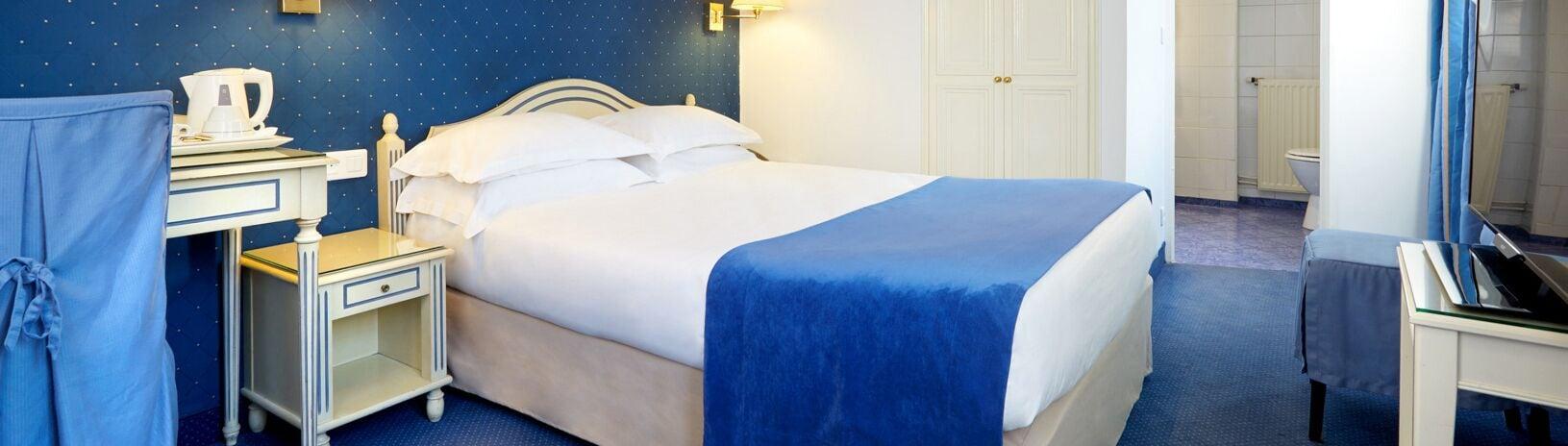 Hotel Austin's Saint Lazare Paris
