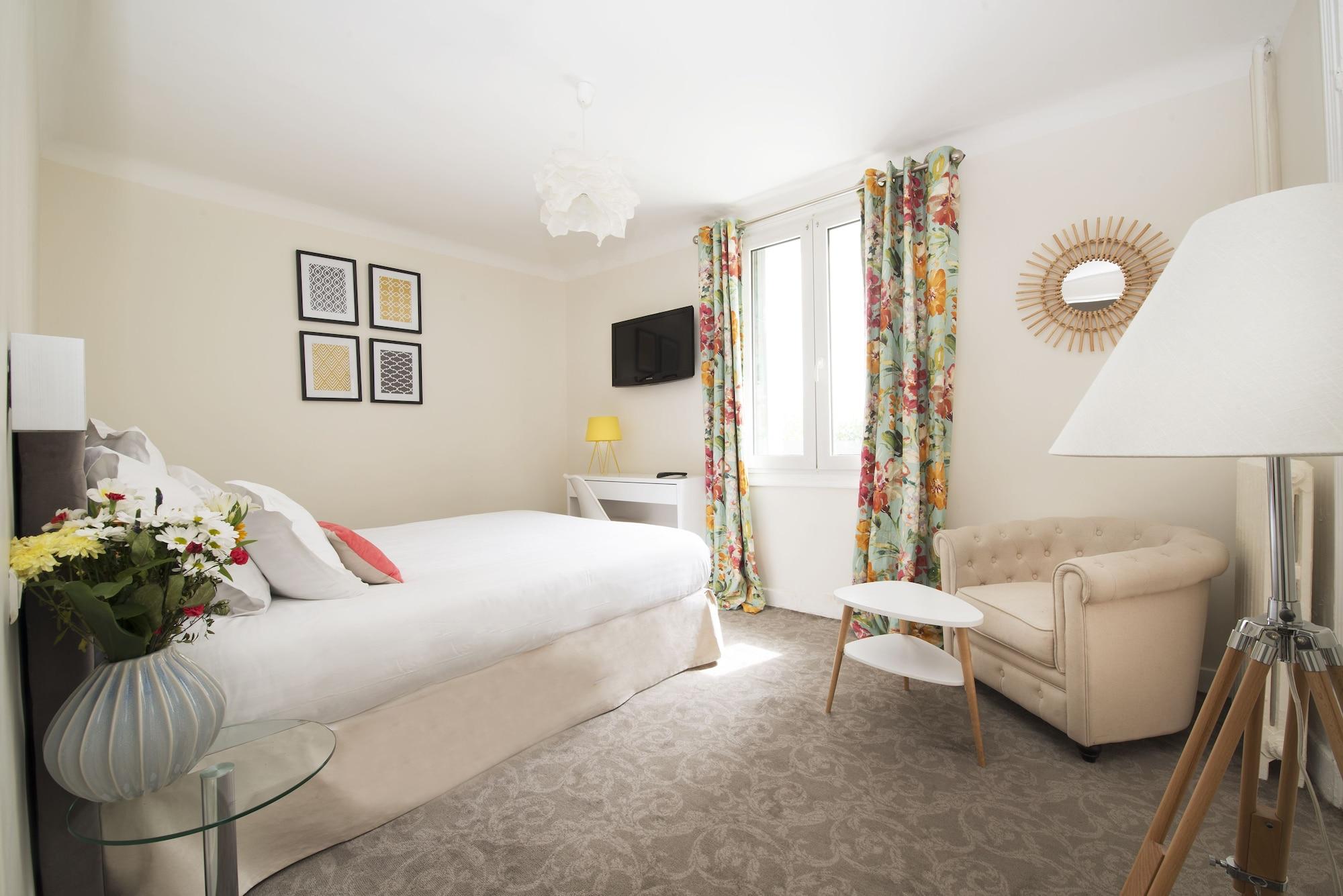 Des Batignolles Hotel Paris