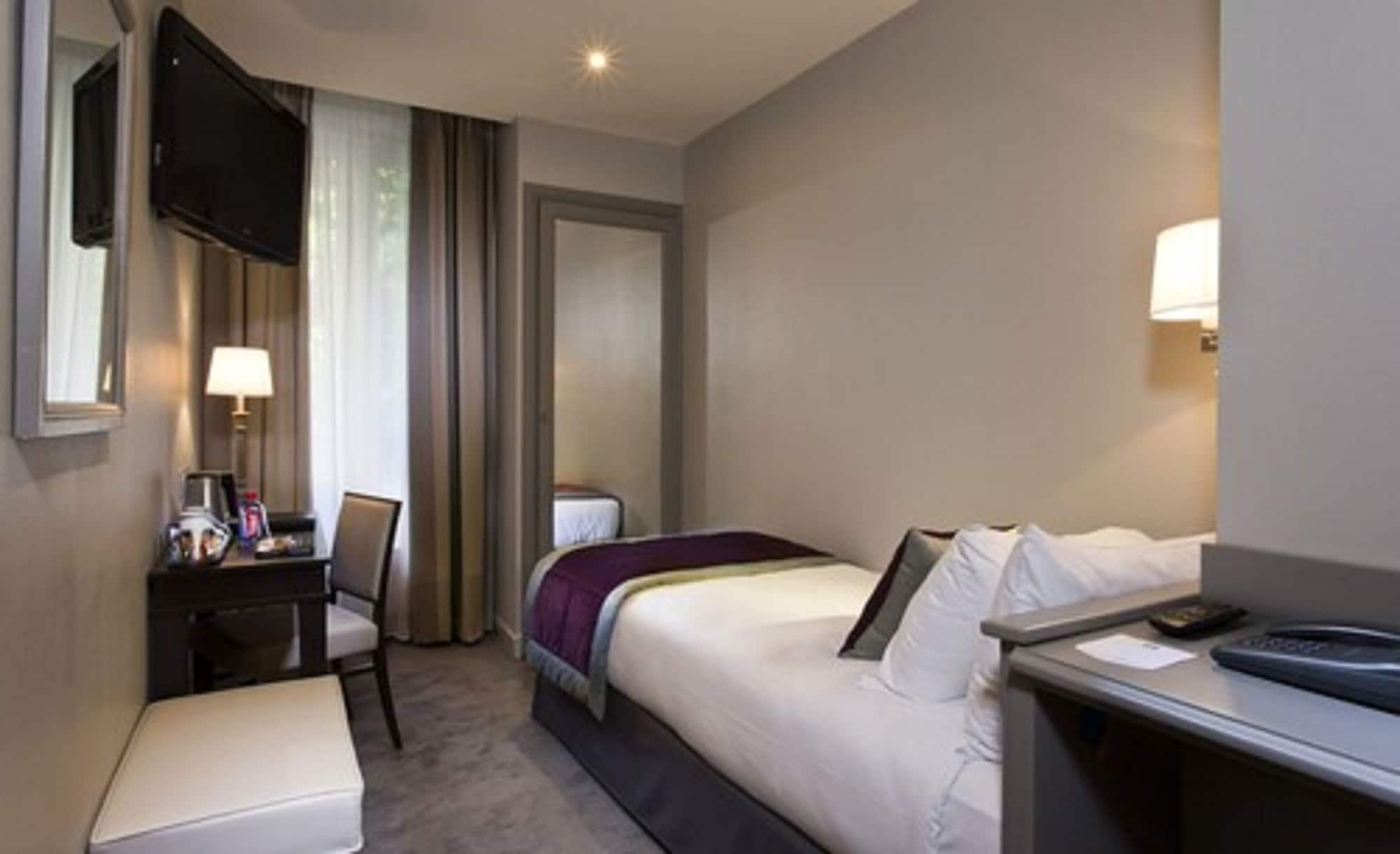 Montcalm Paris