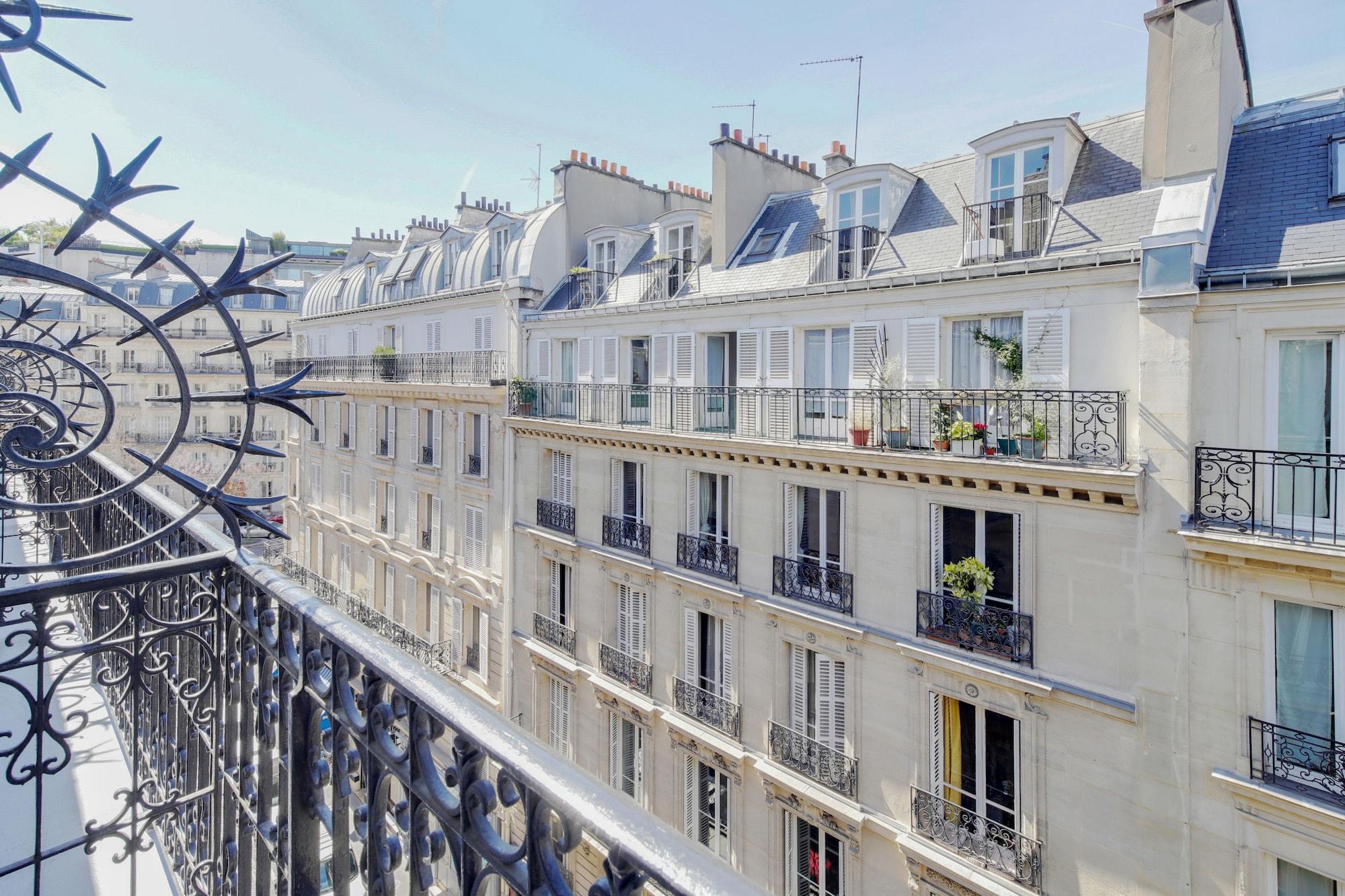 Balmoral Champs Elysées Hotel Paris