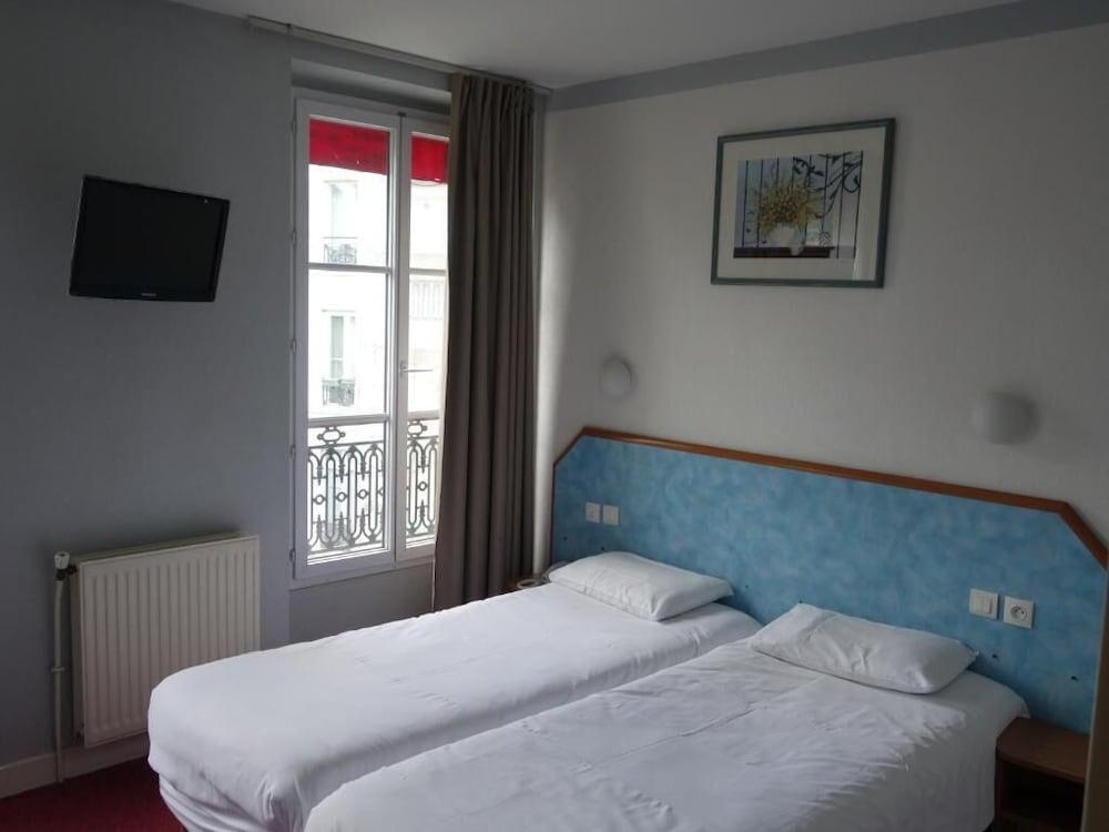 Royal Mansart Hotel 2*