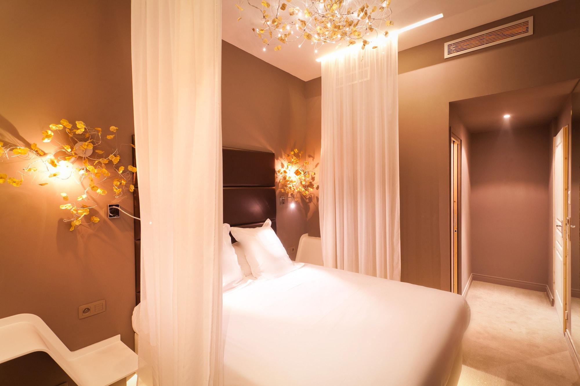 Hotel Legend Paris