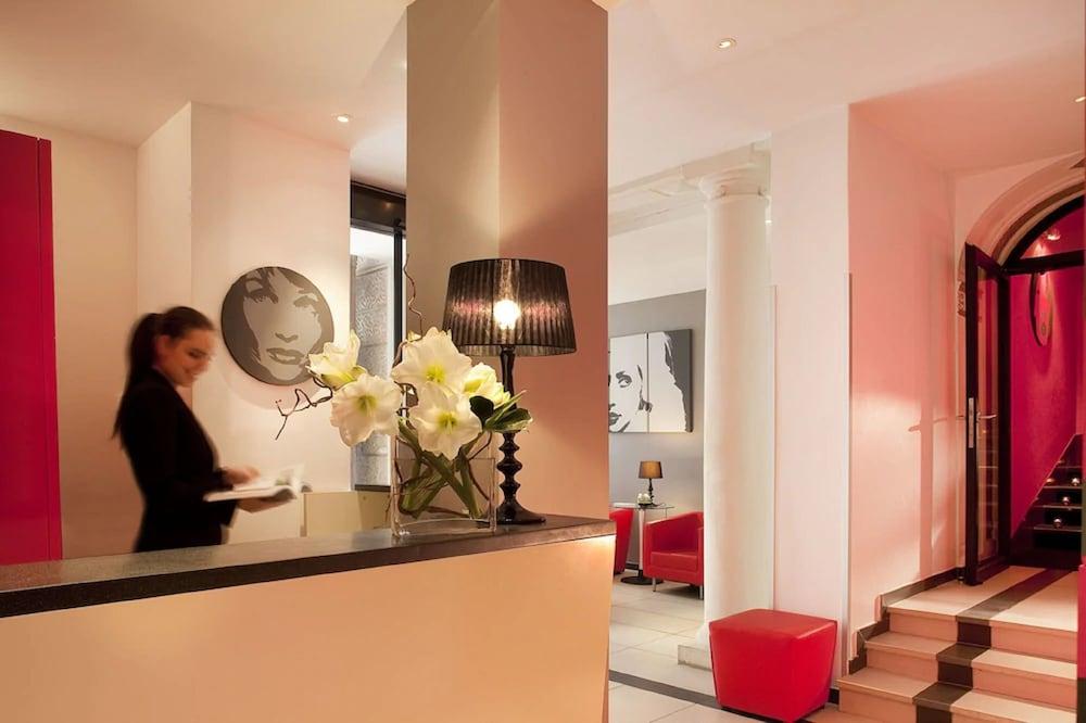 Villathena 3* Paris