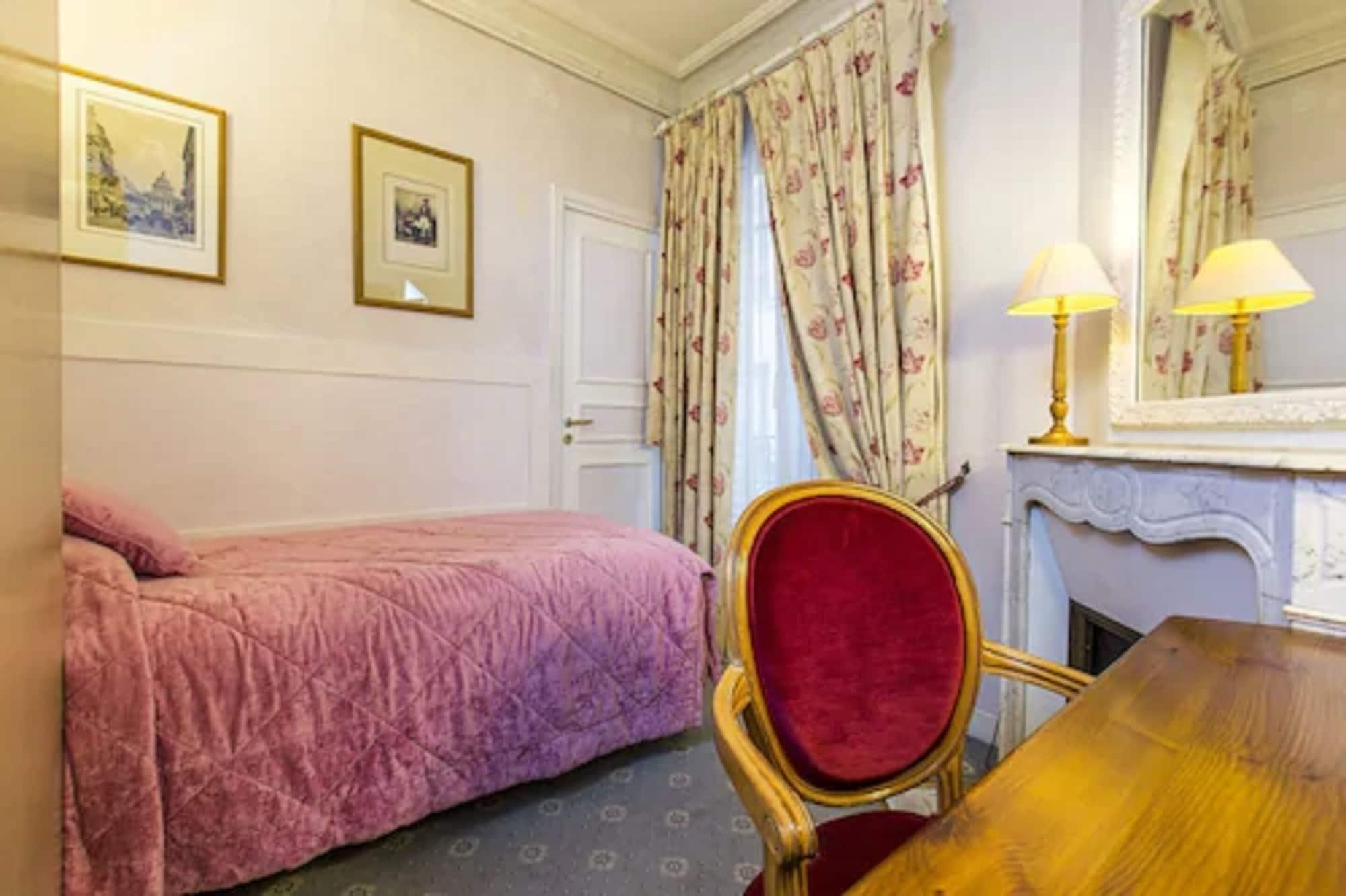 Hotel Gavarni 3*