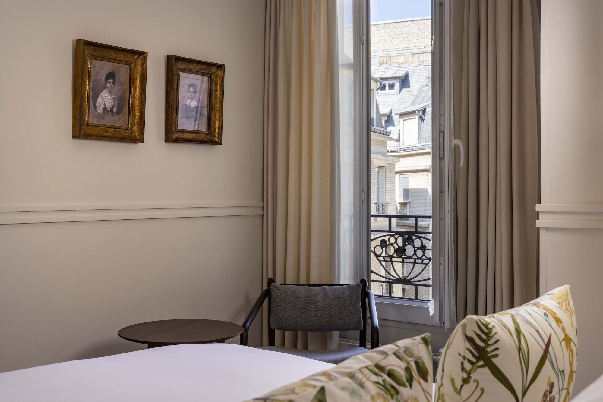 De Banville Hotel 4*