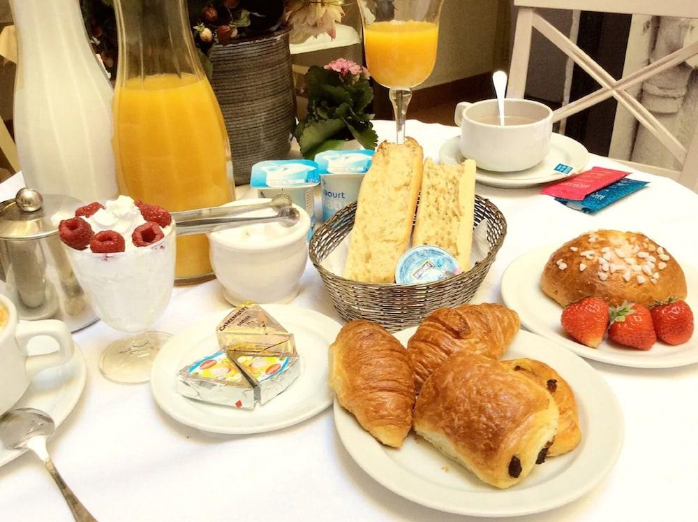 Du Mont Dore Batignolles 3*
