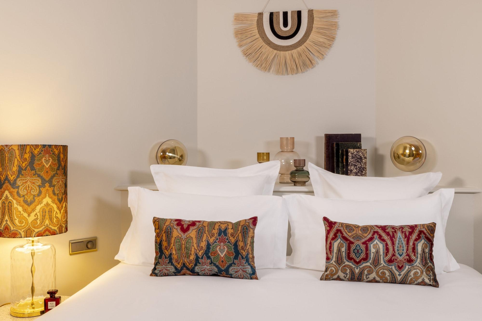 Hotel De Banville 4*