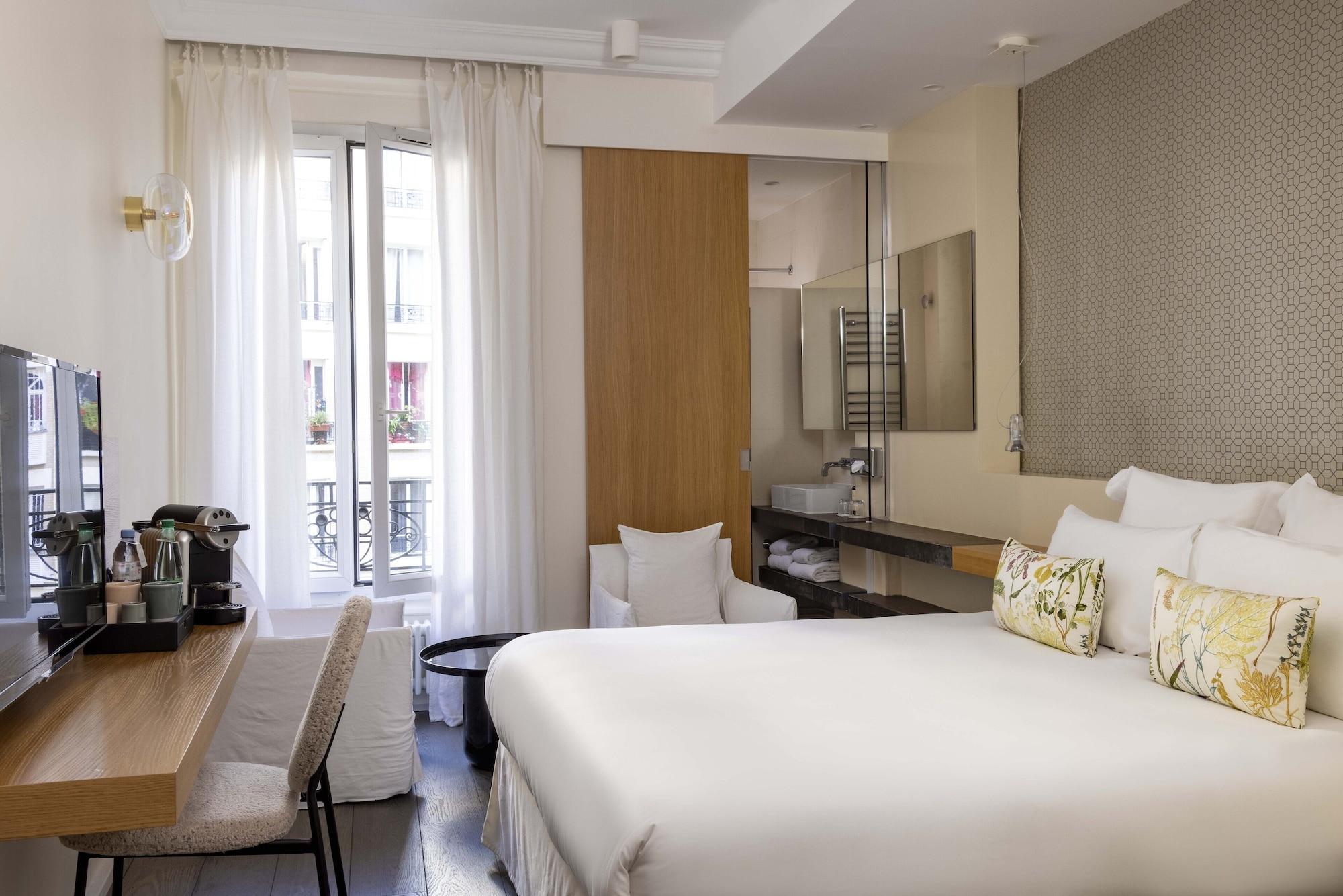 De Banville 4* Paris