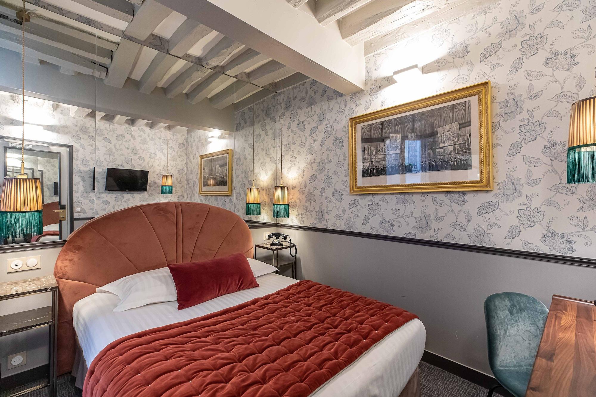 Hotel Dauphine Saint Germain 3*