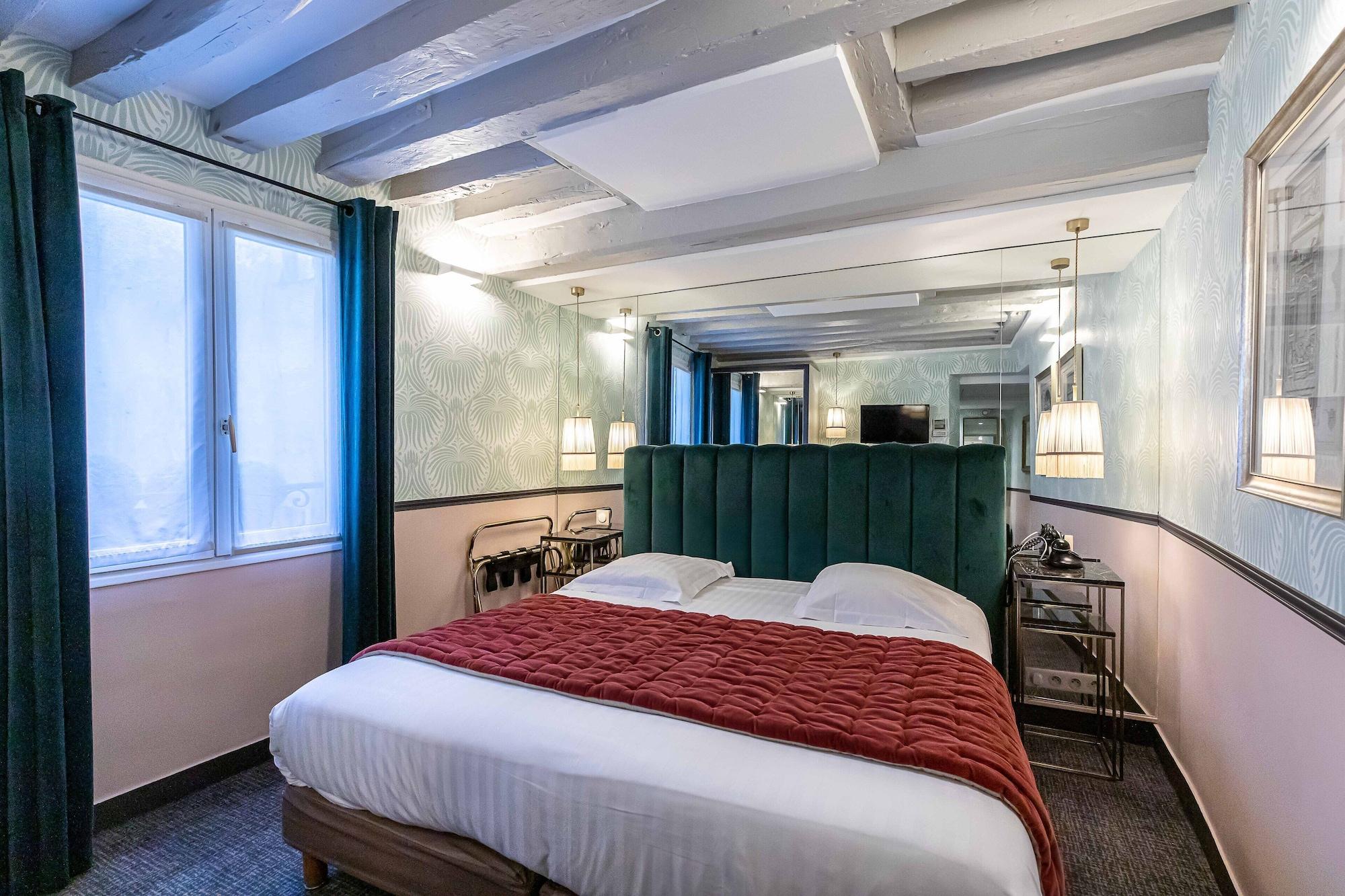 Hotel Dauphine Saint Germain 3*