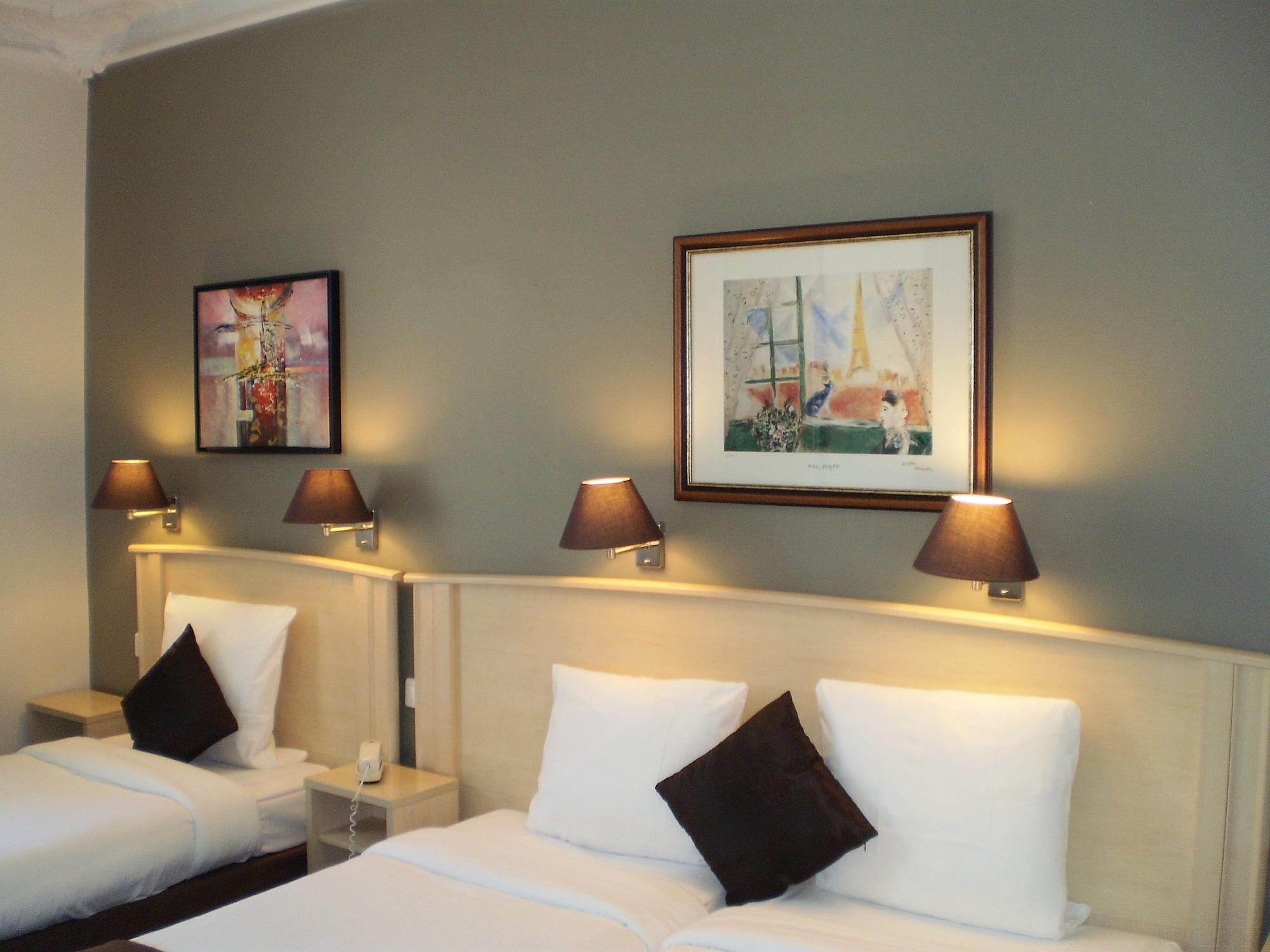 Hotel -rodier- 3*