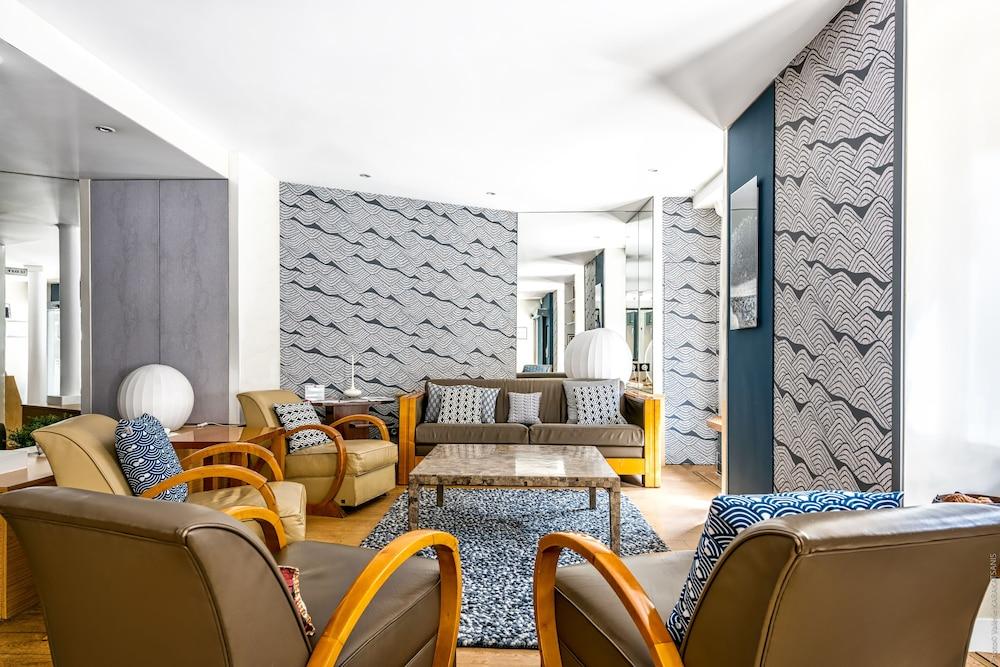 Etoile Park Hotel 3*