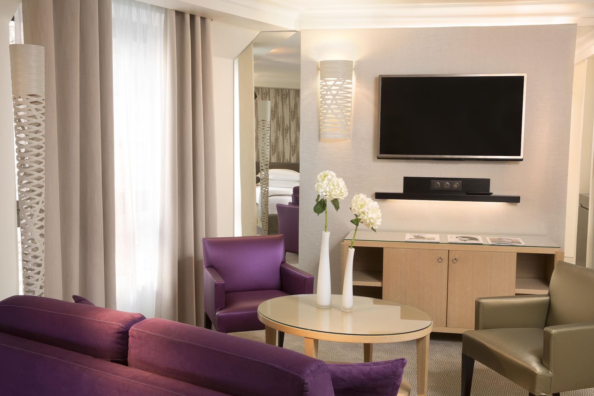 Garden-elysee Hotel