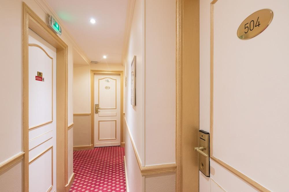 Etoile Saint Ferdinand By Happyculture Hotel