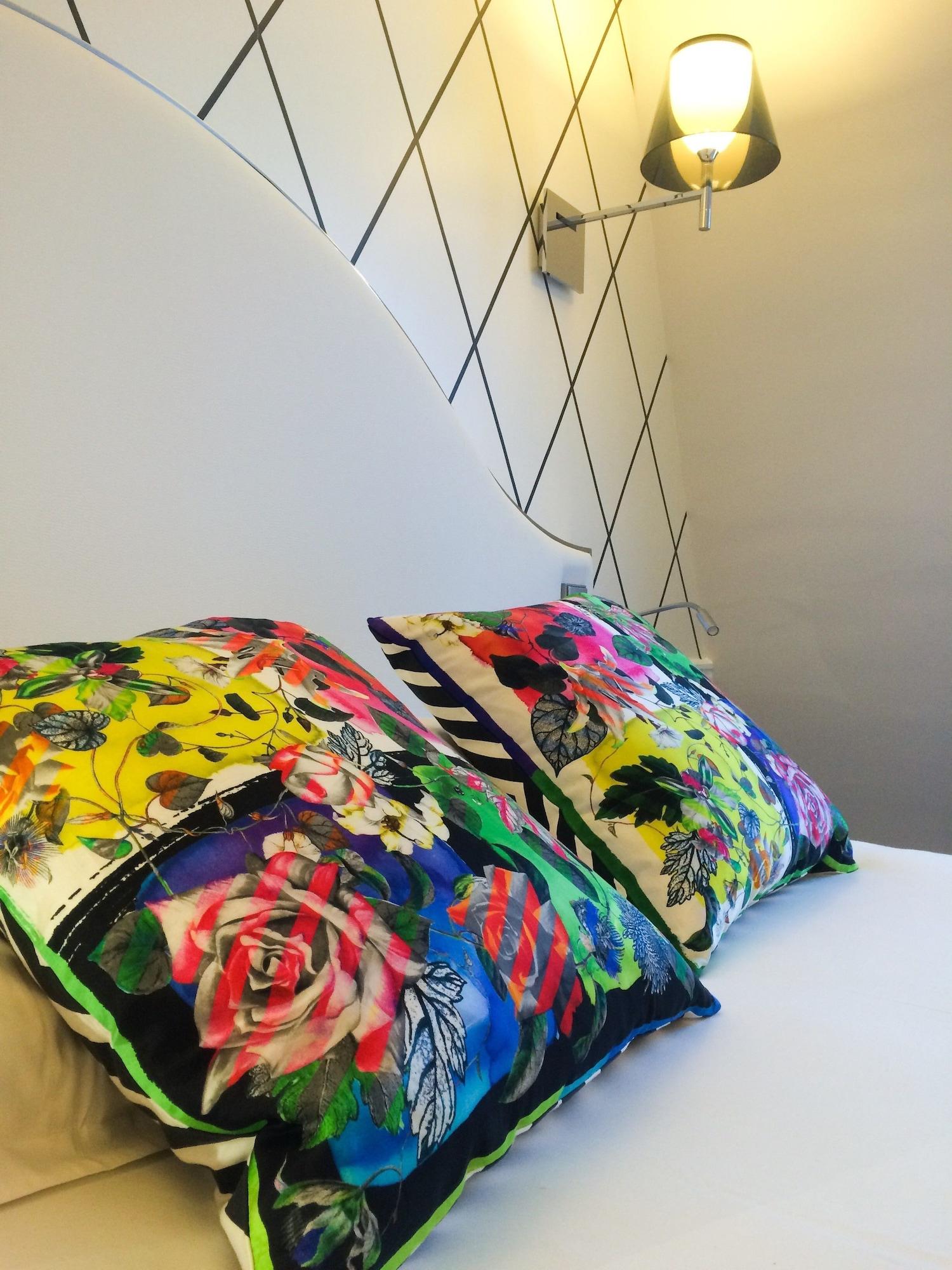 Hotel Le Royal Rive Gauche 3*