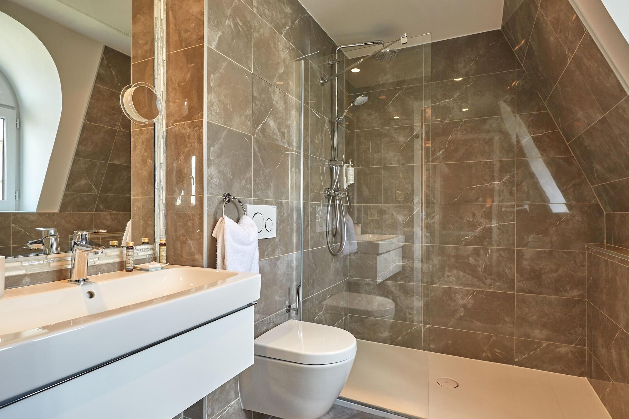 Hotel Régence Etoile Paris