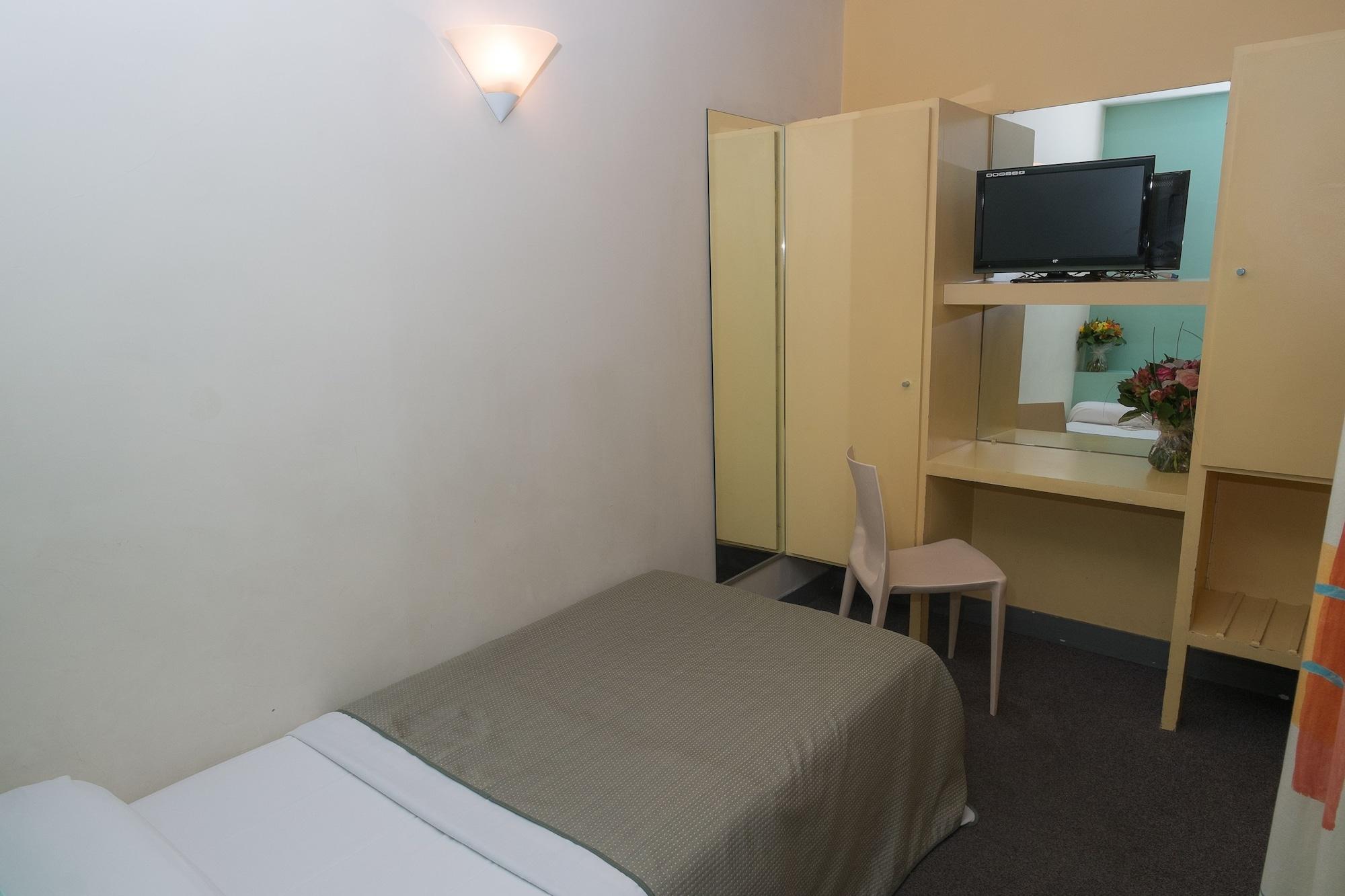 Hotel Des Canettes 3*