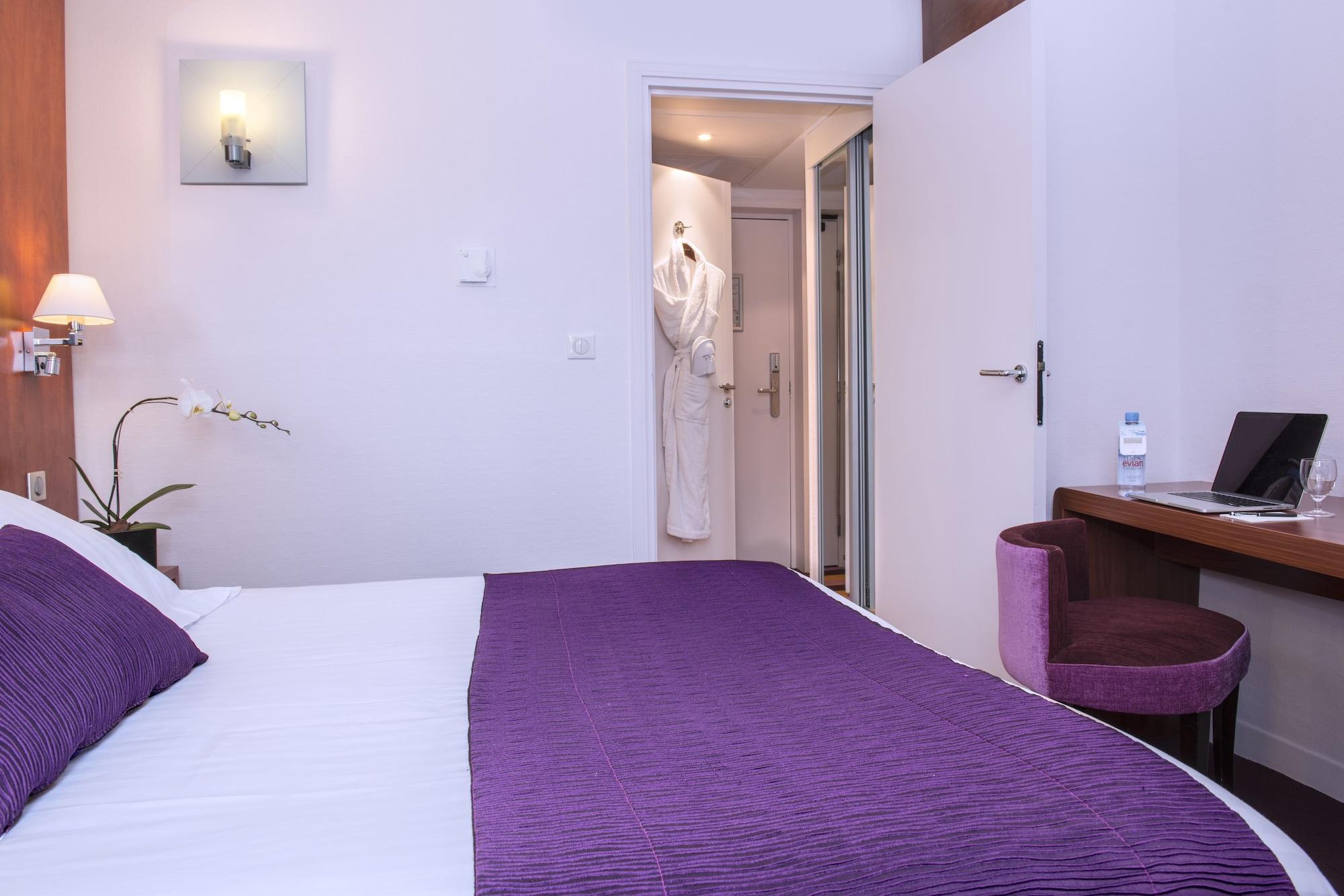 Hotel Ampere Paris