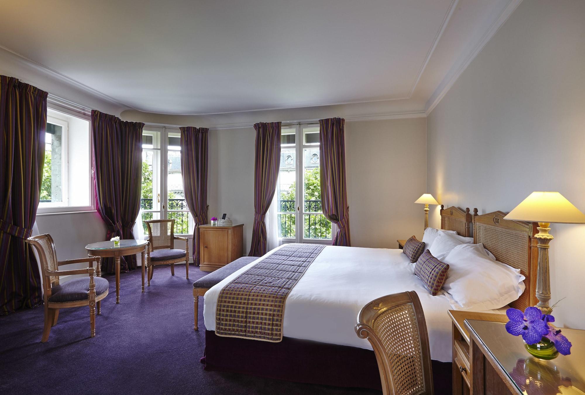 Royal Champs Elysees 4*