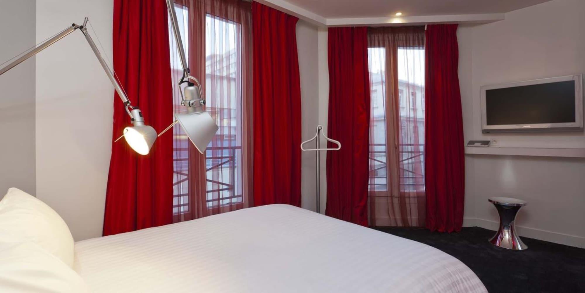 Color Design 3* Paris