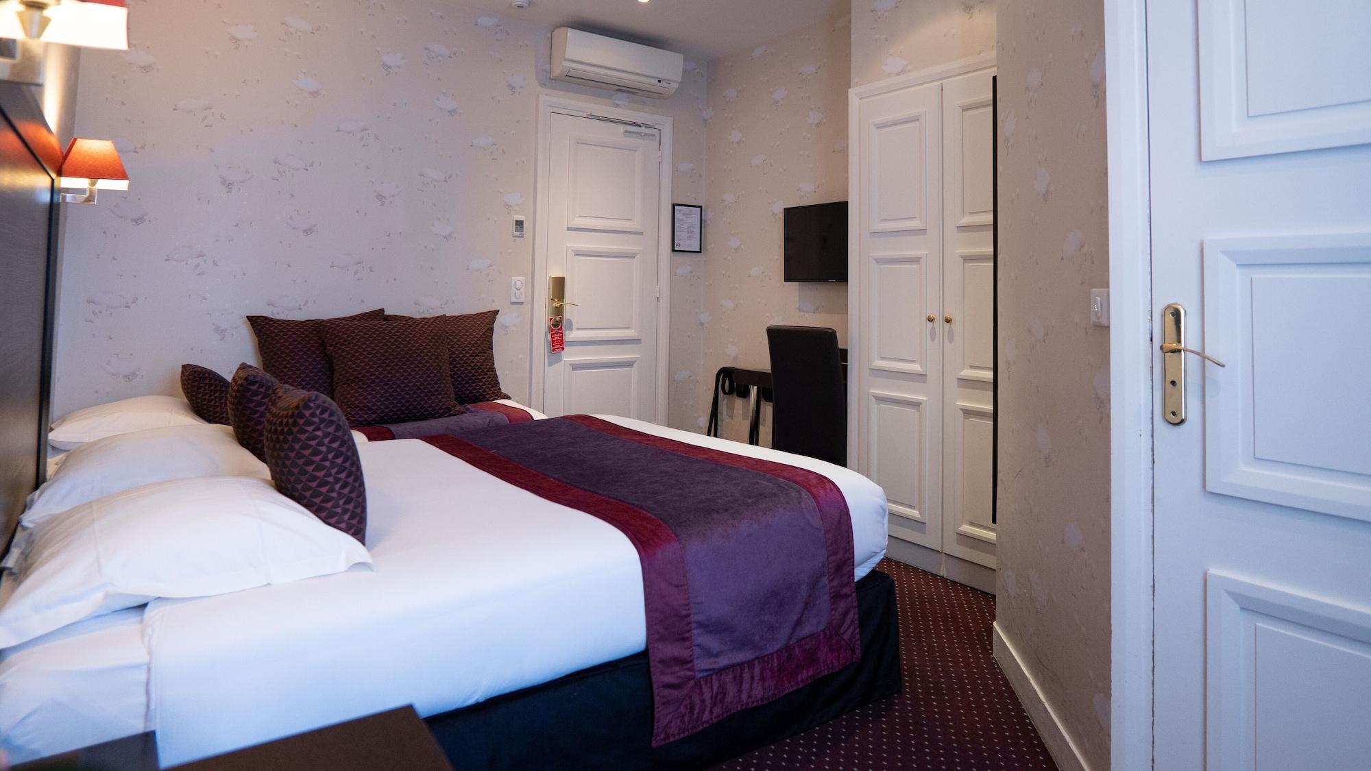 Virgina Hotel 3*