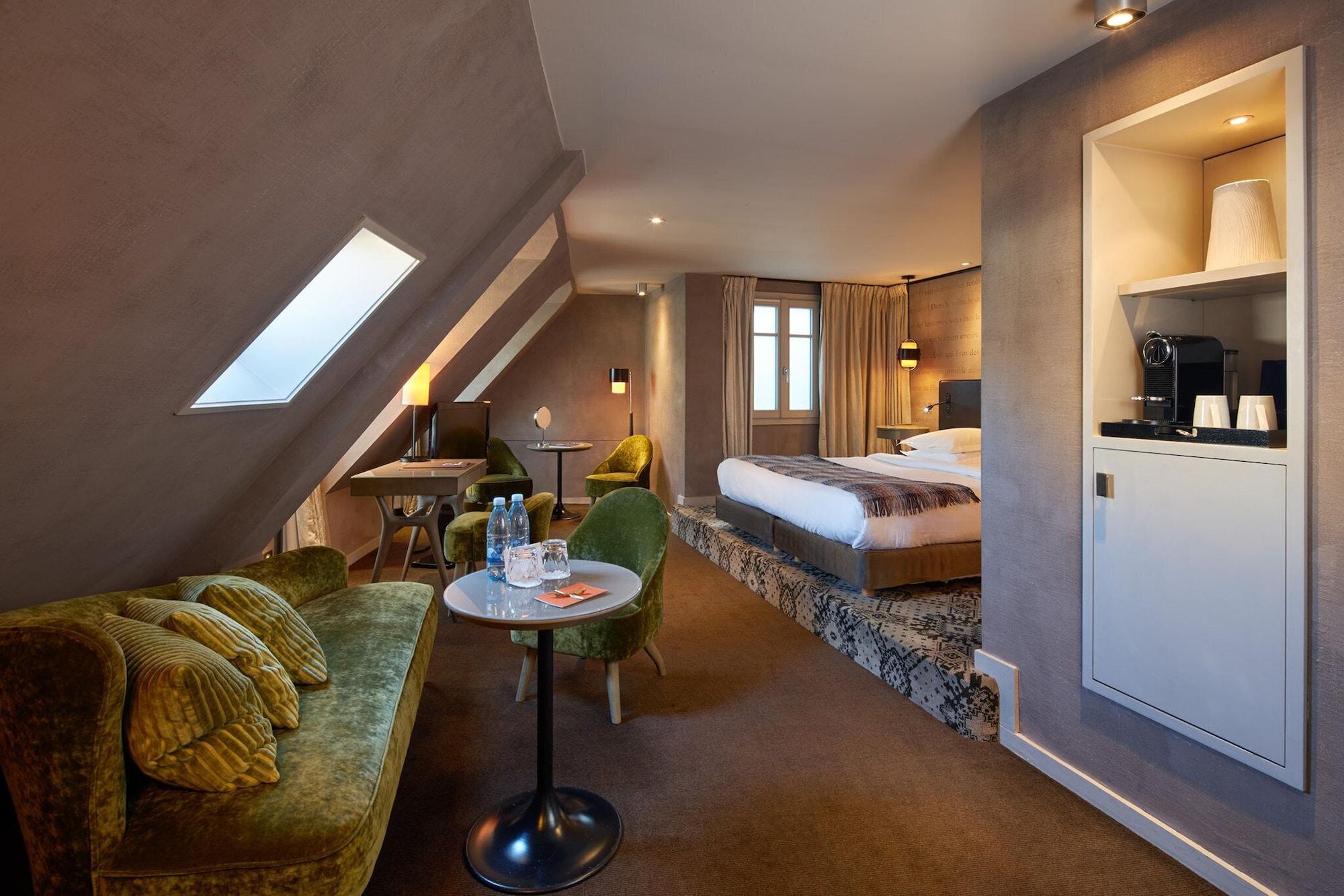 Hotel Le Pavillon Des Lettres 4*