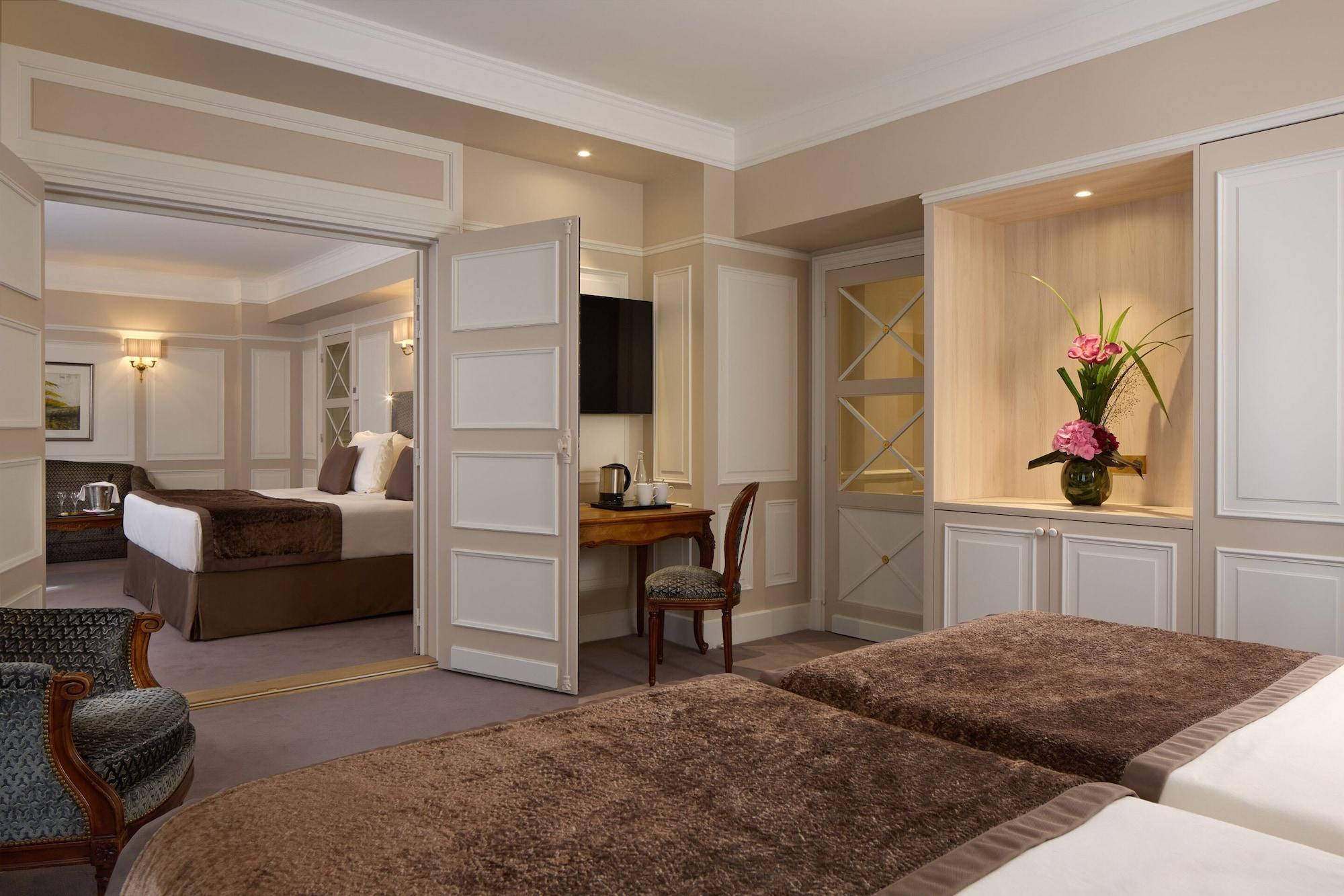 Majestic - Champs Elysees Hotel 5*