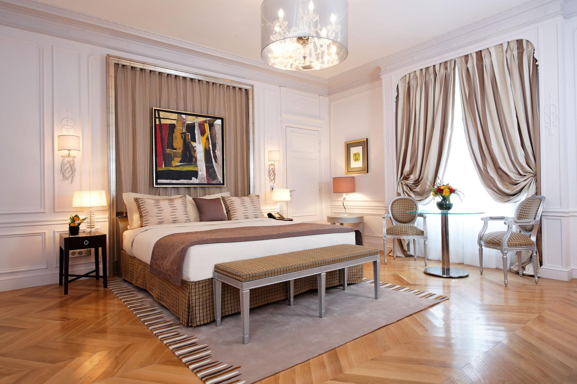 Hotel Majestic - Champs Elysees