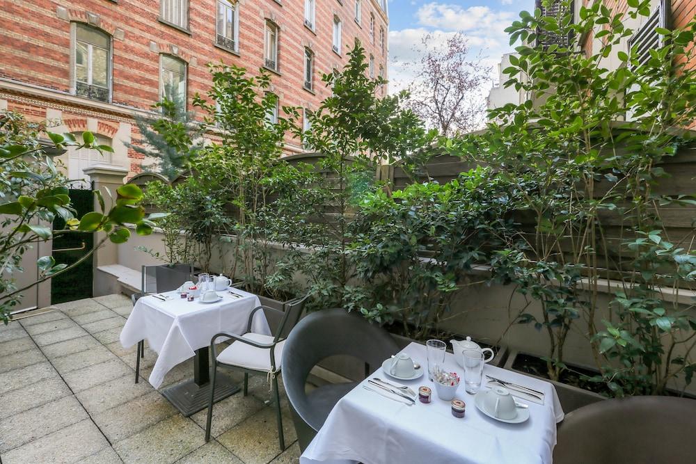 Hotel Toujours&spa Paris