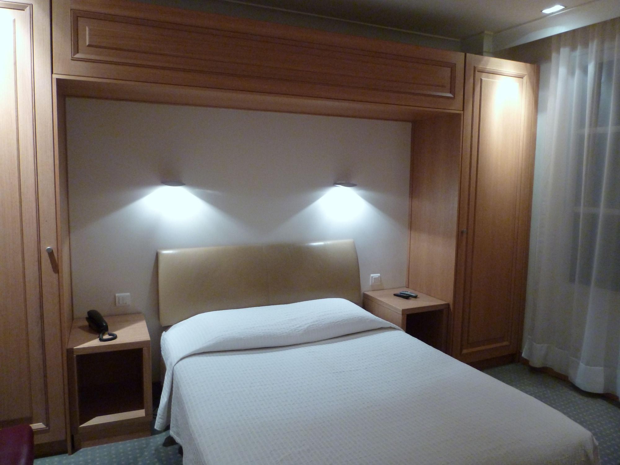 Hotel Du Vieux Marais 3*