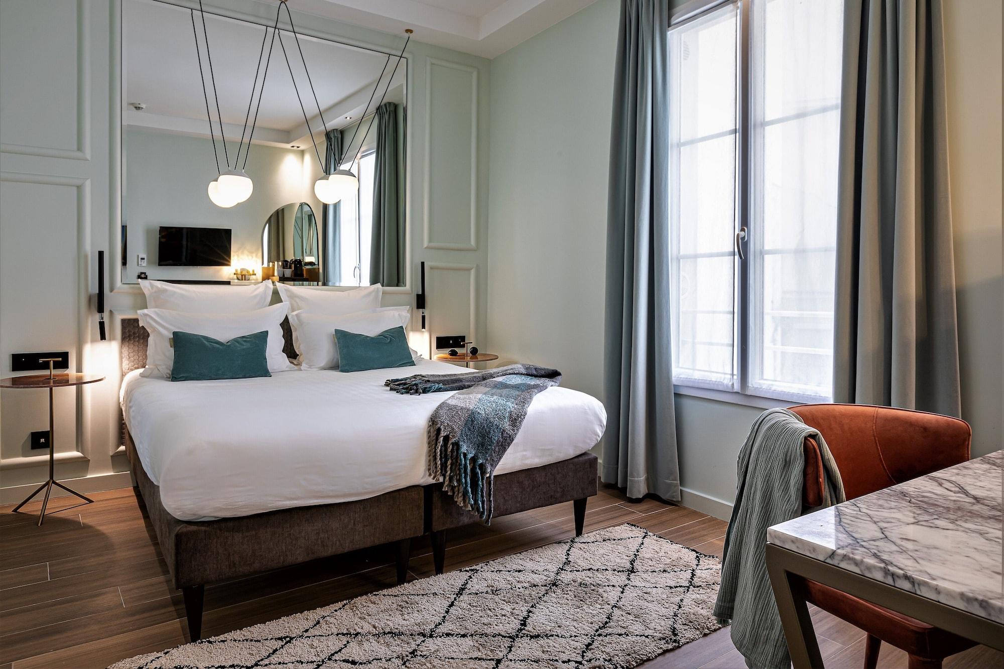 Hotel Veryste & Paris