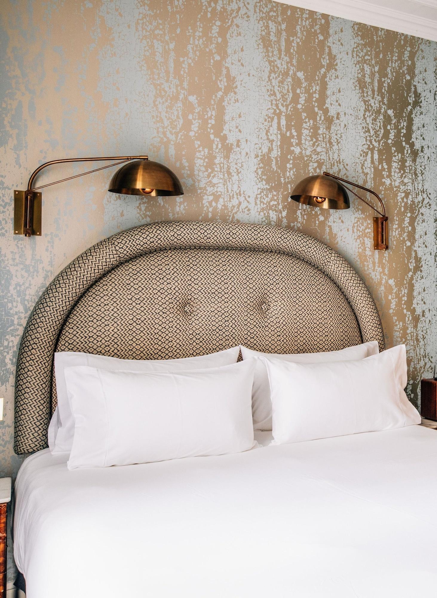 Grand Pigalle Hotel