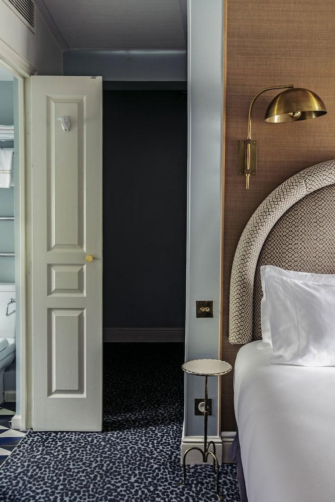 Grand Pigalle Experimental 4*
