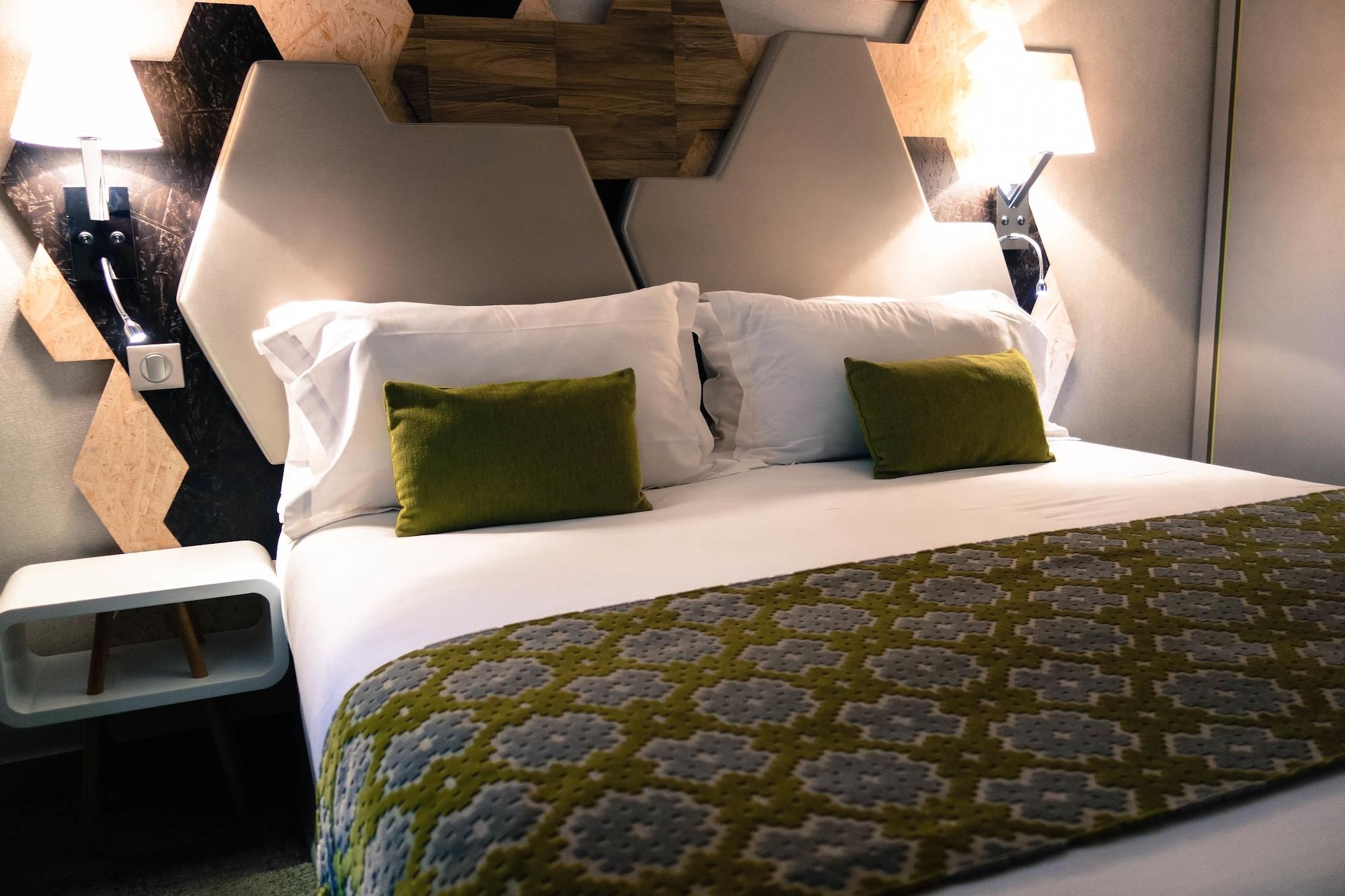 Prince Albert Wagram Hotel Paris