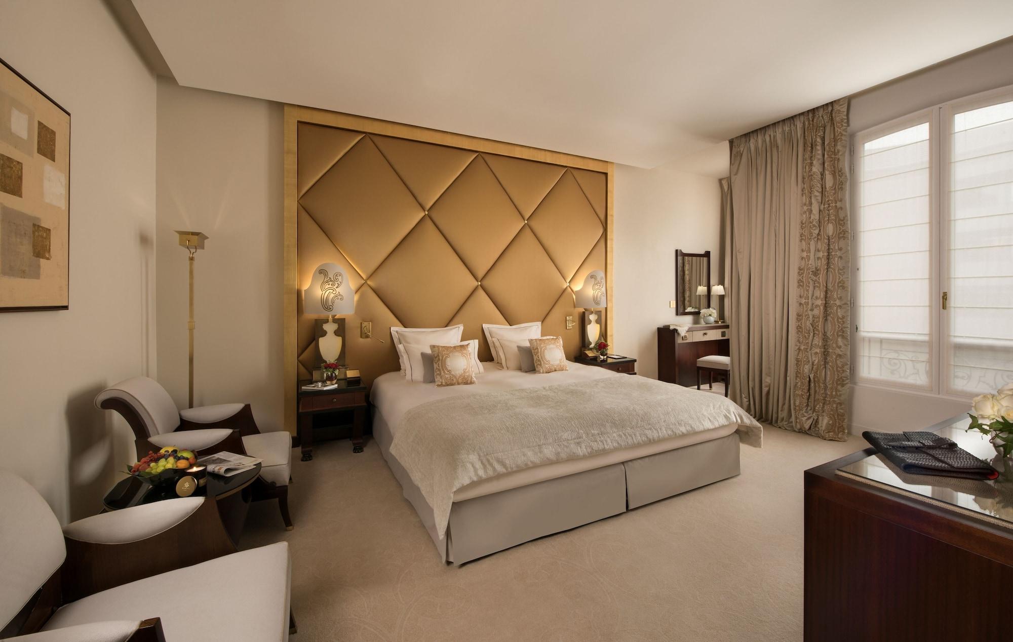 Barrière Fouquet's Hotel 5*