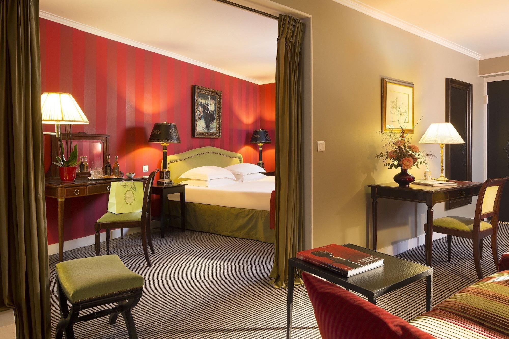 Hotel Des Arts 3*