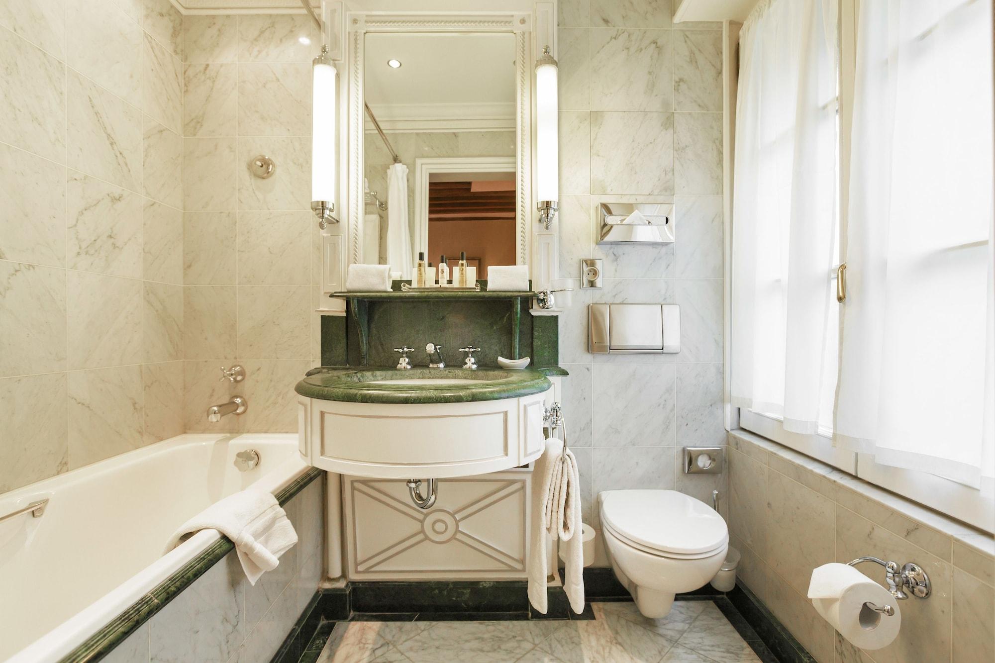 Hotel Luxembourg Parc Paris