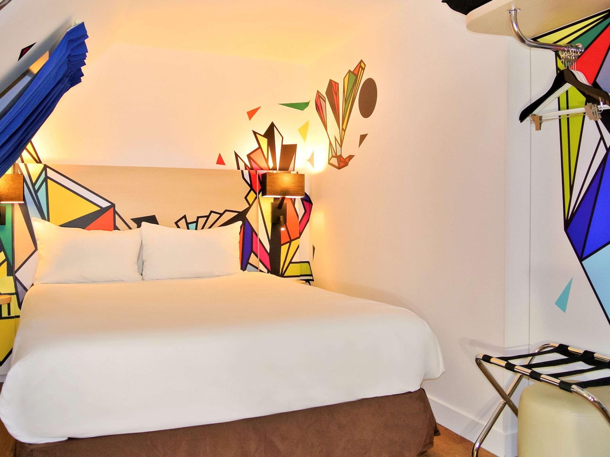 Ibis Styles Maine Montparnasse Hotel 3*