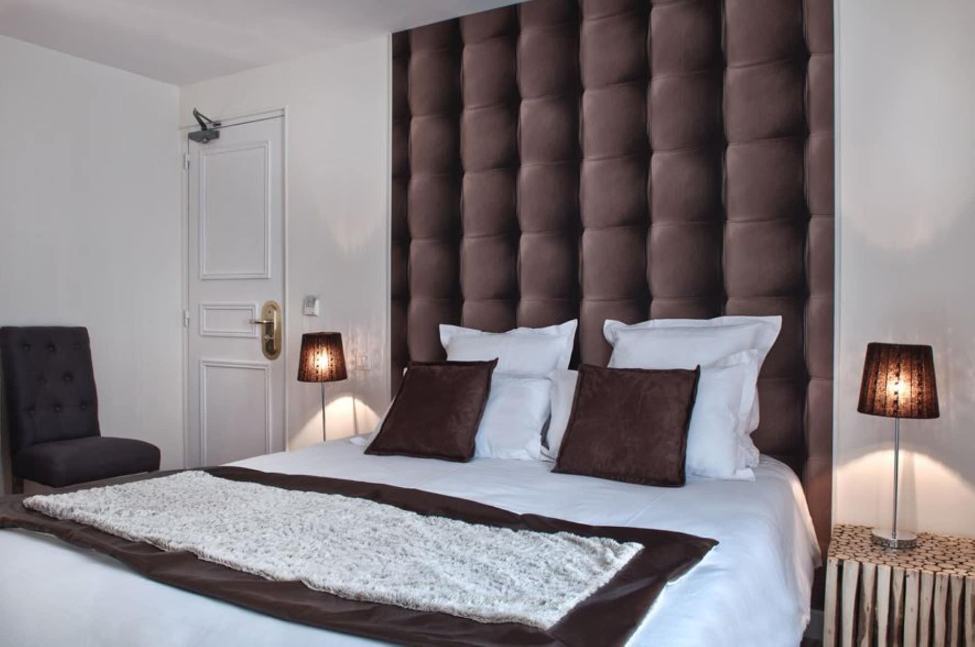 B Square Hotel