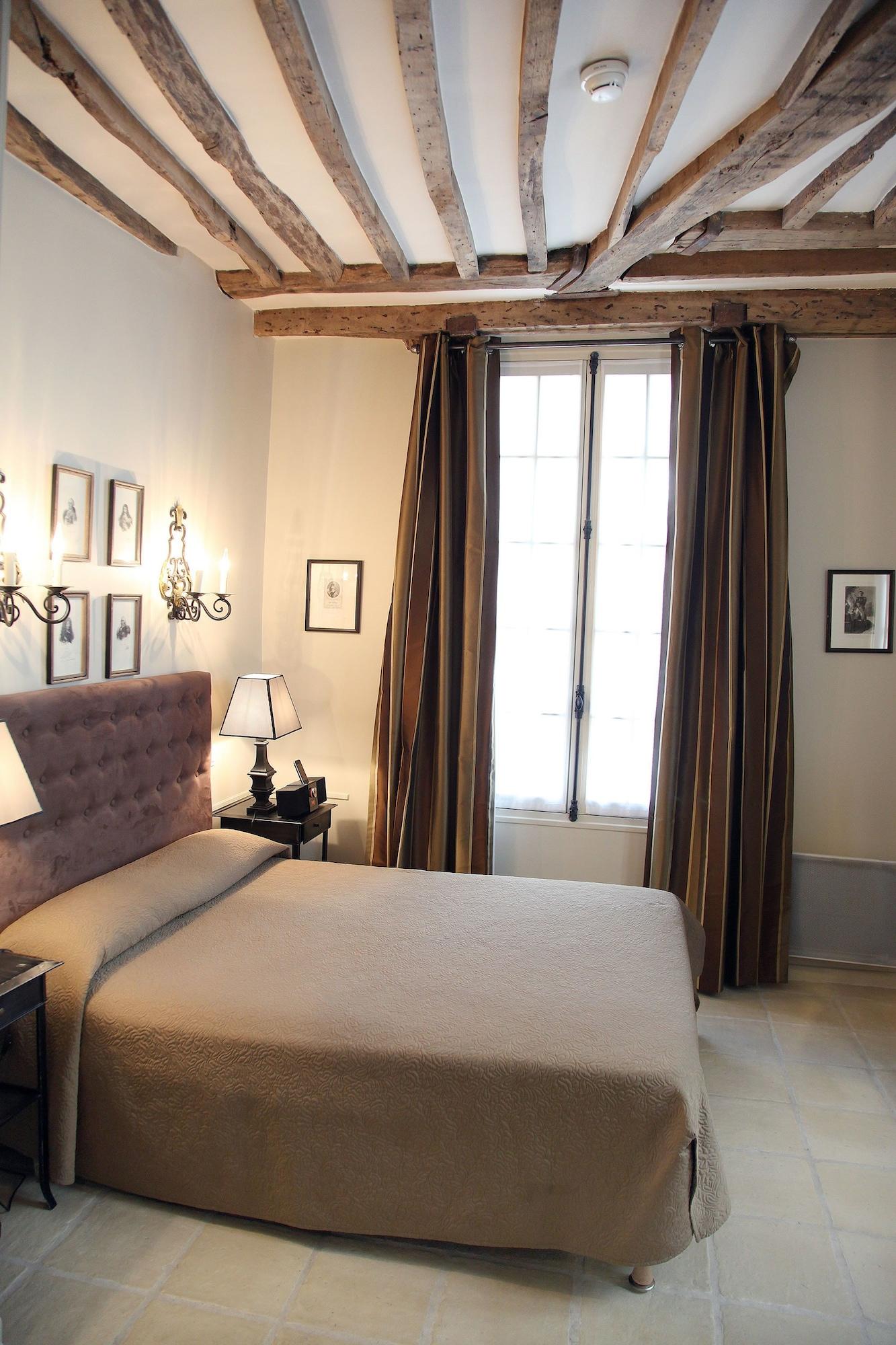 Saint-louis En L'isle 3* Paris